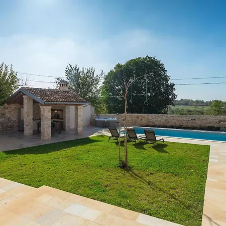 Spirit Of Istria * Ровинь